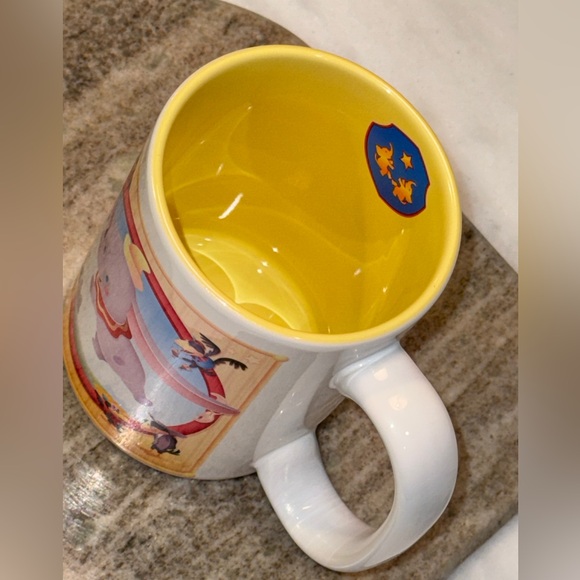 Disney Parks Large 16 Oz Mug Dumbo & Friends - Picture 4 of 5